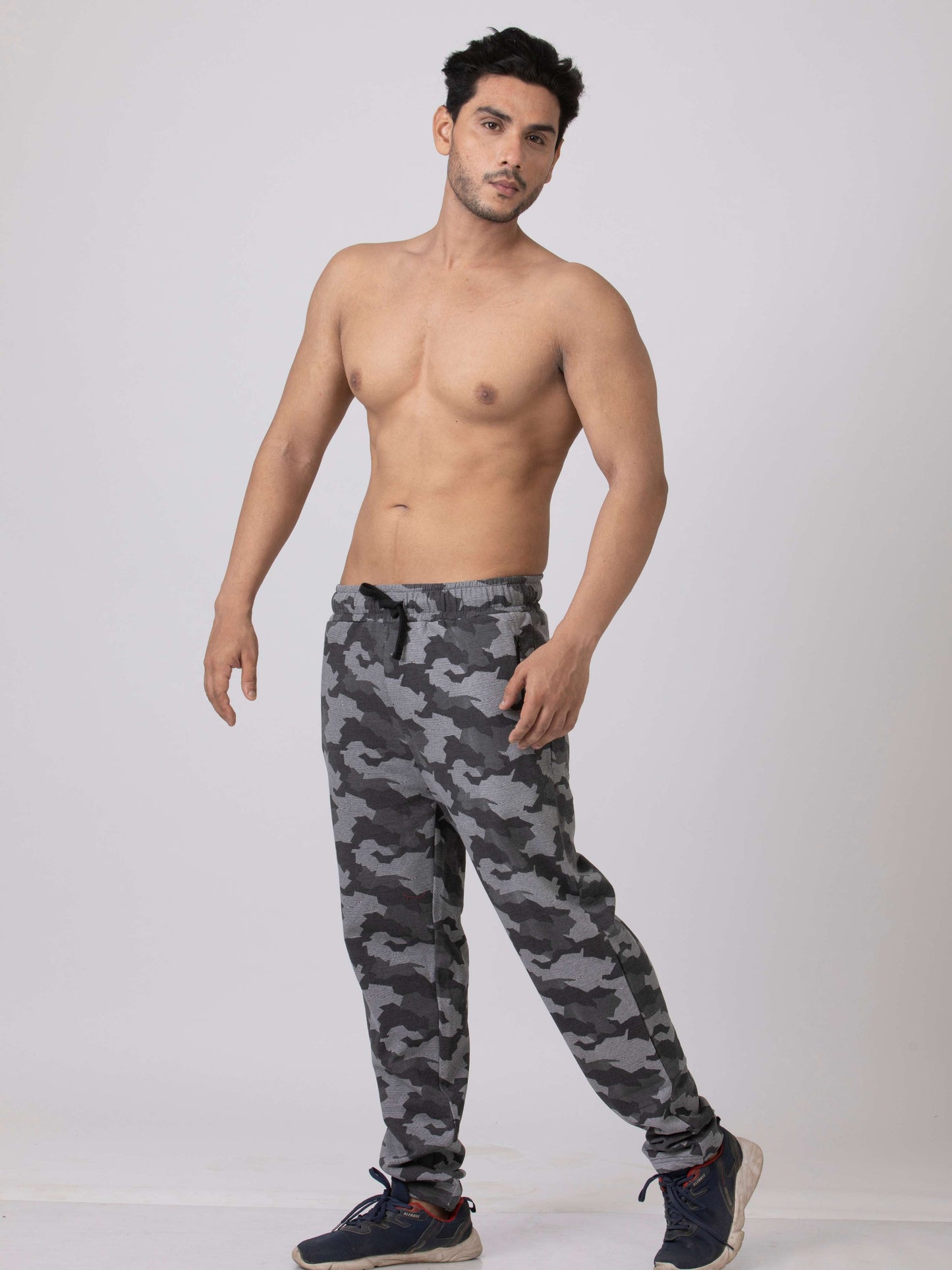 Go Commando Men's camouflage Jogger Pant