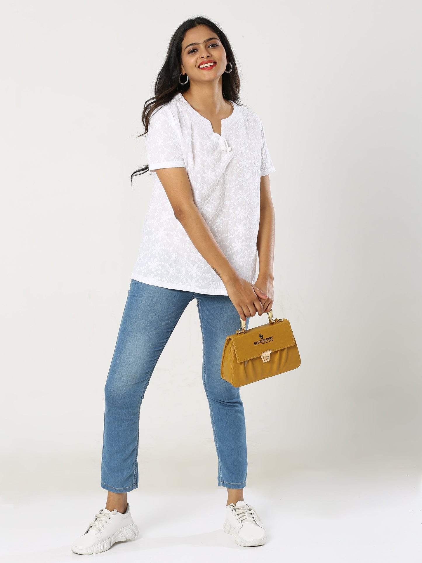 Embro white Top