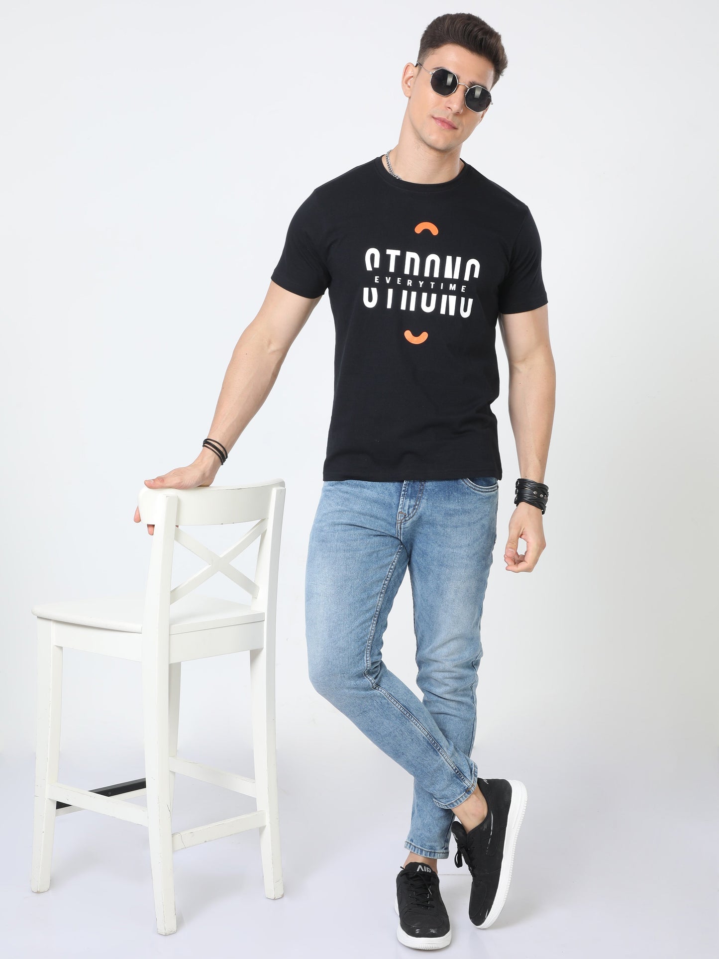 Strong Every time Men's casual T-Shirt - Black